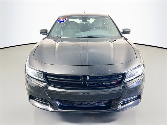 Used 2023 Dodge Charger SXT image 2