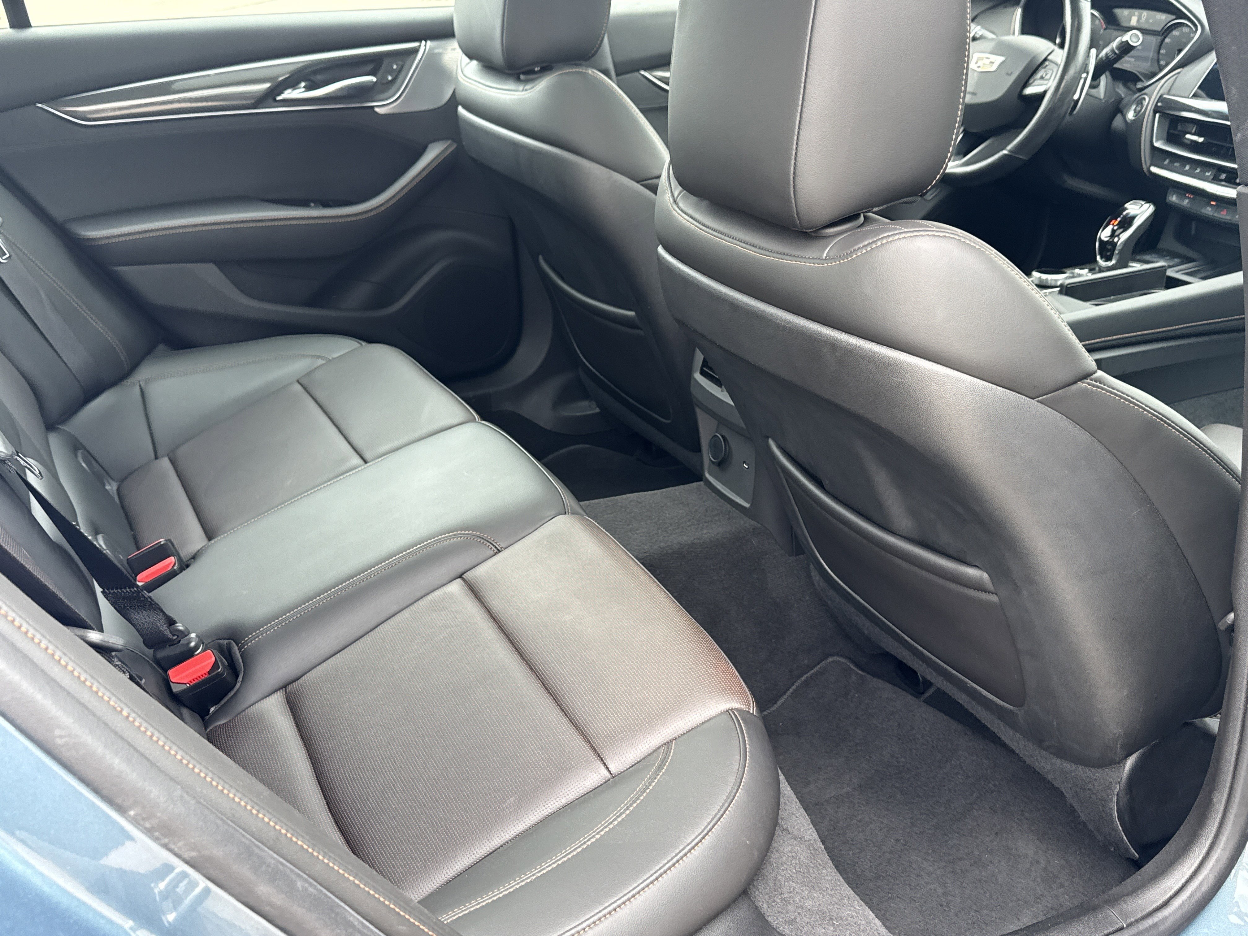 Used 2023 Cadillac CT5 Sport RWD image 13