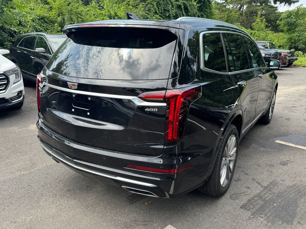 Used 2023 Cadillac XT6 Premium Luxury AWD/4WD image 4