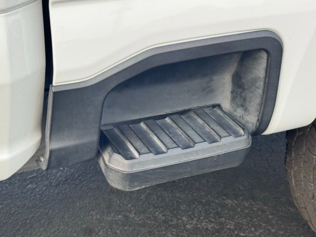 Used 2024 Ford F250 Lariat image 44