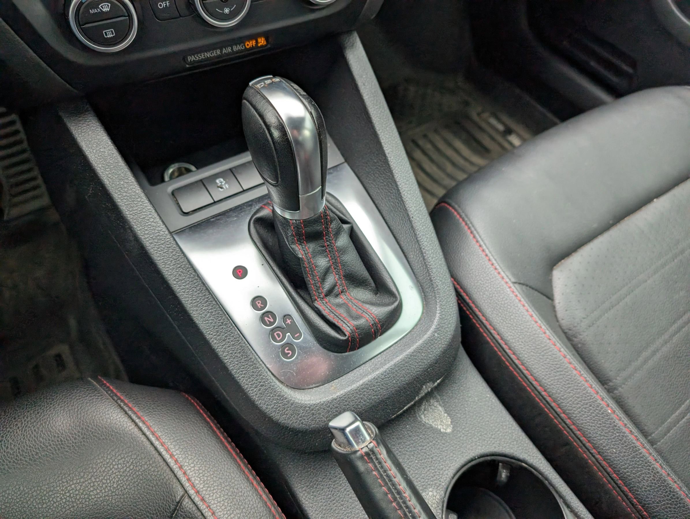 Used 2013 Volkswagen Jetta GLI Autobahn FWD image 19