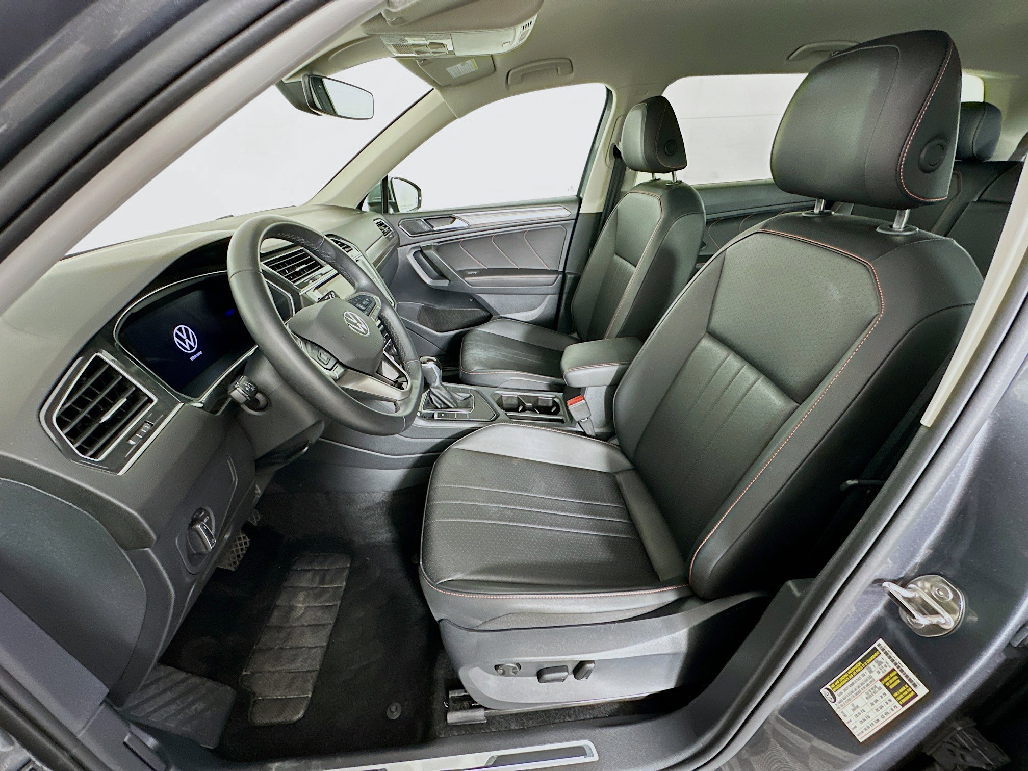 Used 2024 Volkswagen Tiguan Wolfsburg Edition image 13