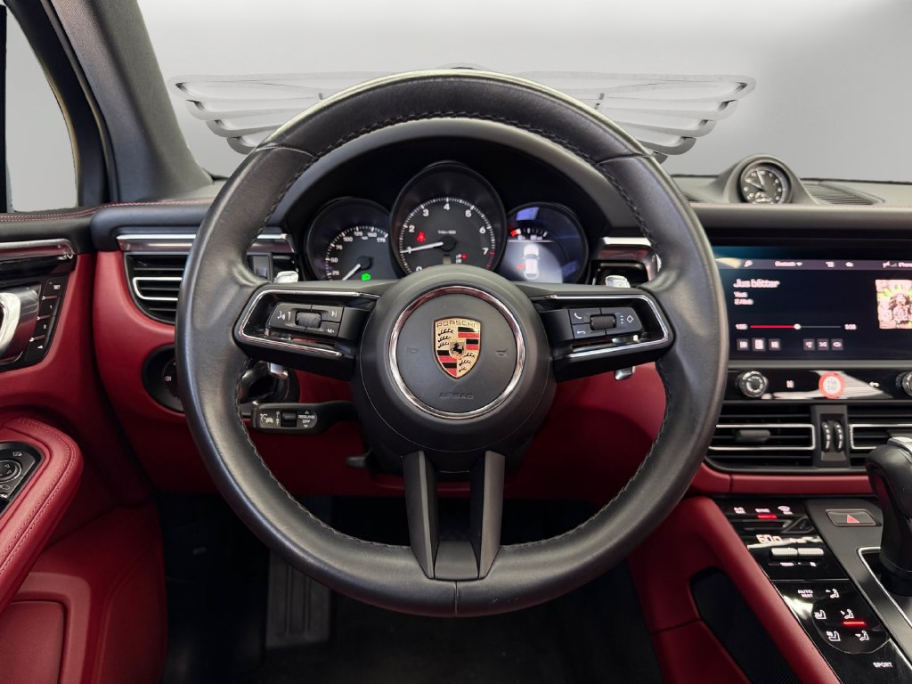 Used 2023 Porsche Macan AWD/4WD image 12