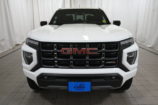 Used 2024 GMC Canyon AT4 image 16