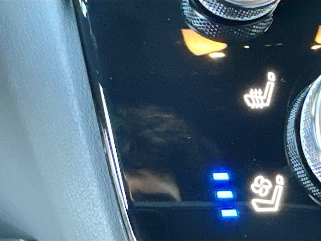 Used 2026 INFINITI QX60 Sport w/ Dark Cargo Package image 22