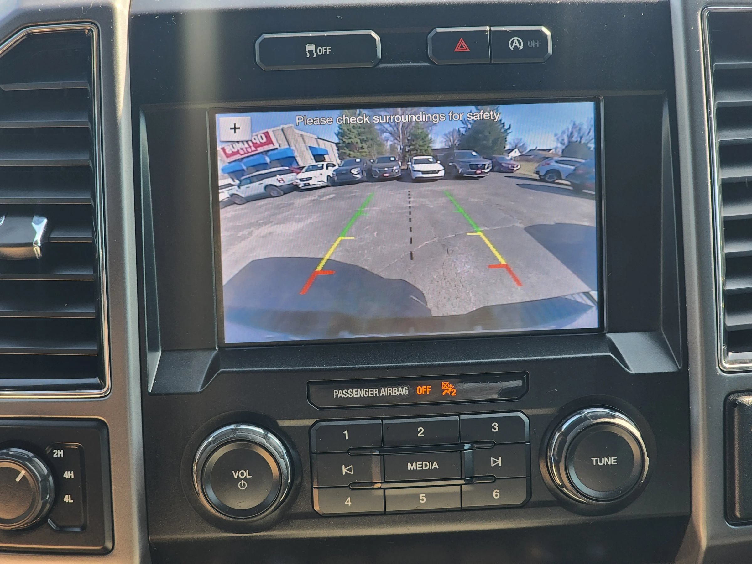 Used 2019 Ford F150 XLT w/ Equipment Group 301A Mid AWD/4WD image 15