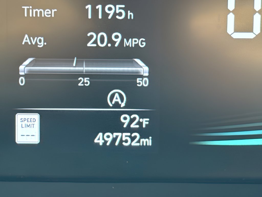 Used 2025 Hyundai Palisade SEL AWD/4WD image 26