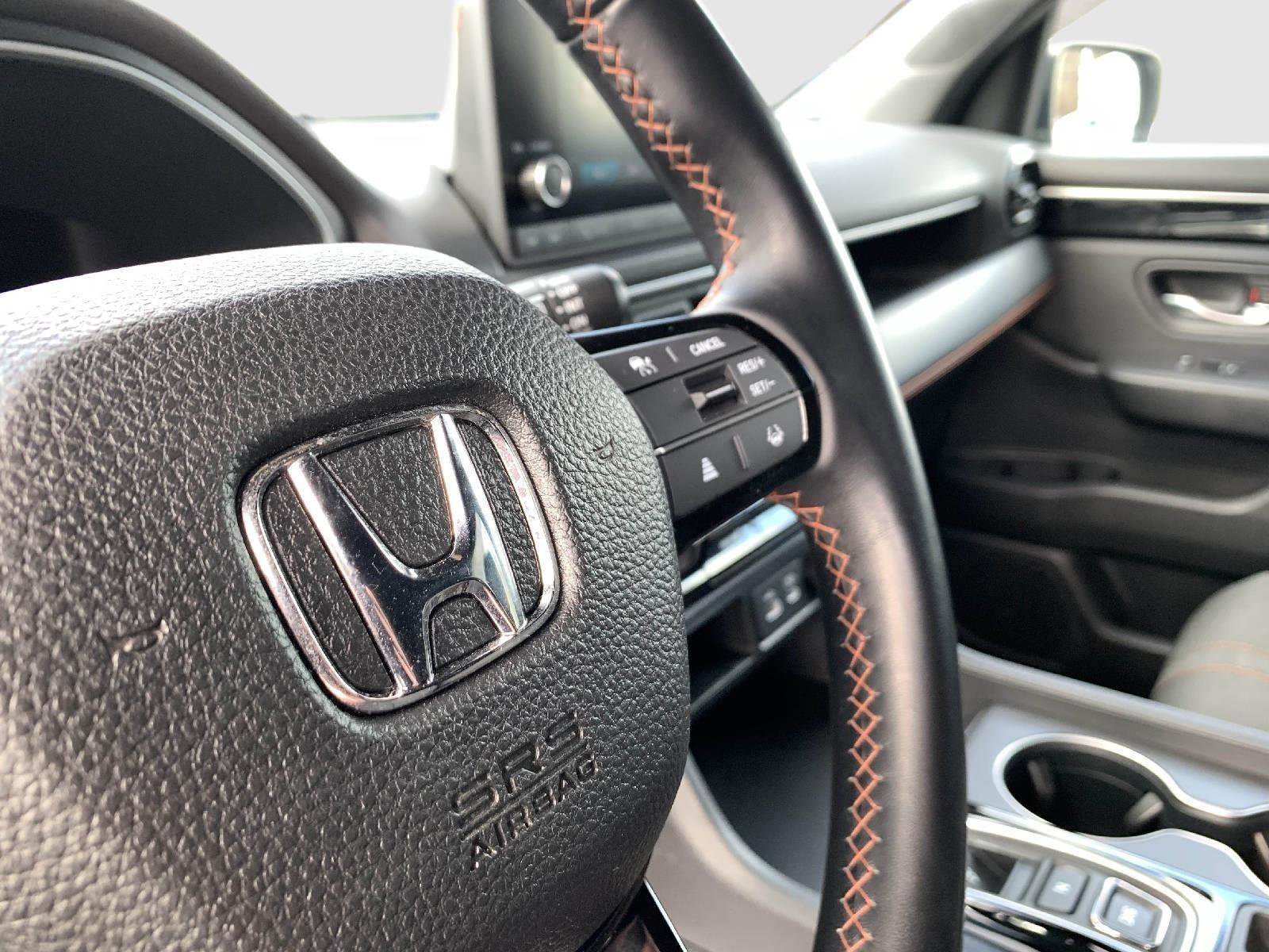 Used 2023 Honda Pilot Sport image 48