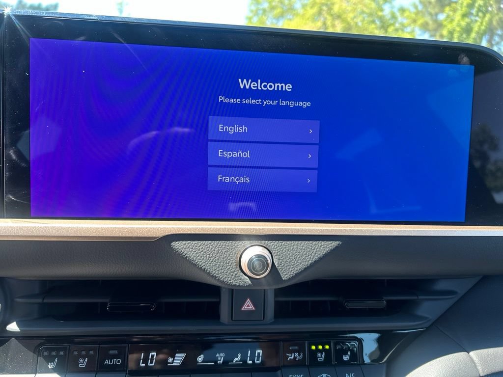New 2026 Toyota Crown Signia AWD/4WD image 28