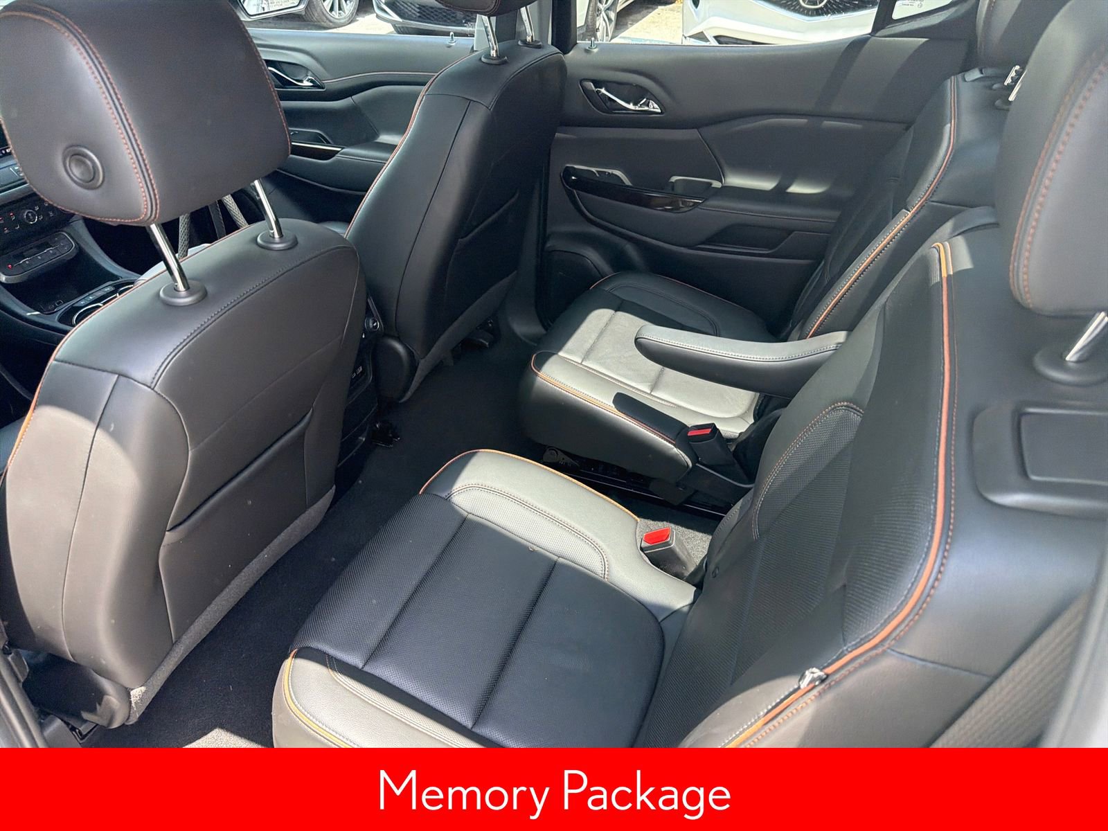 Used 2023 GMC Acadia AT4 w/ Technology Package AWD/4WD image 25