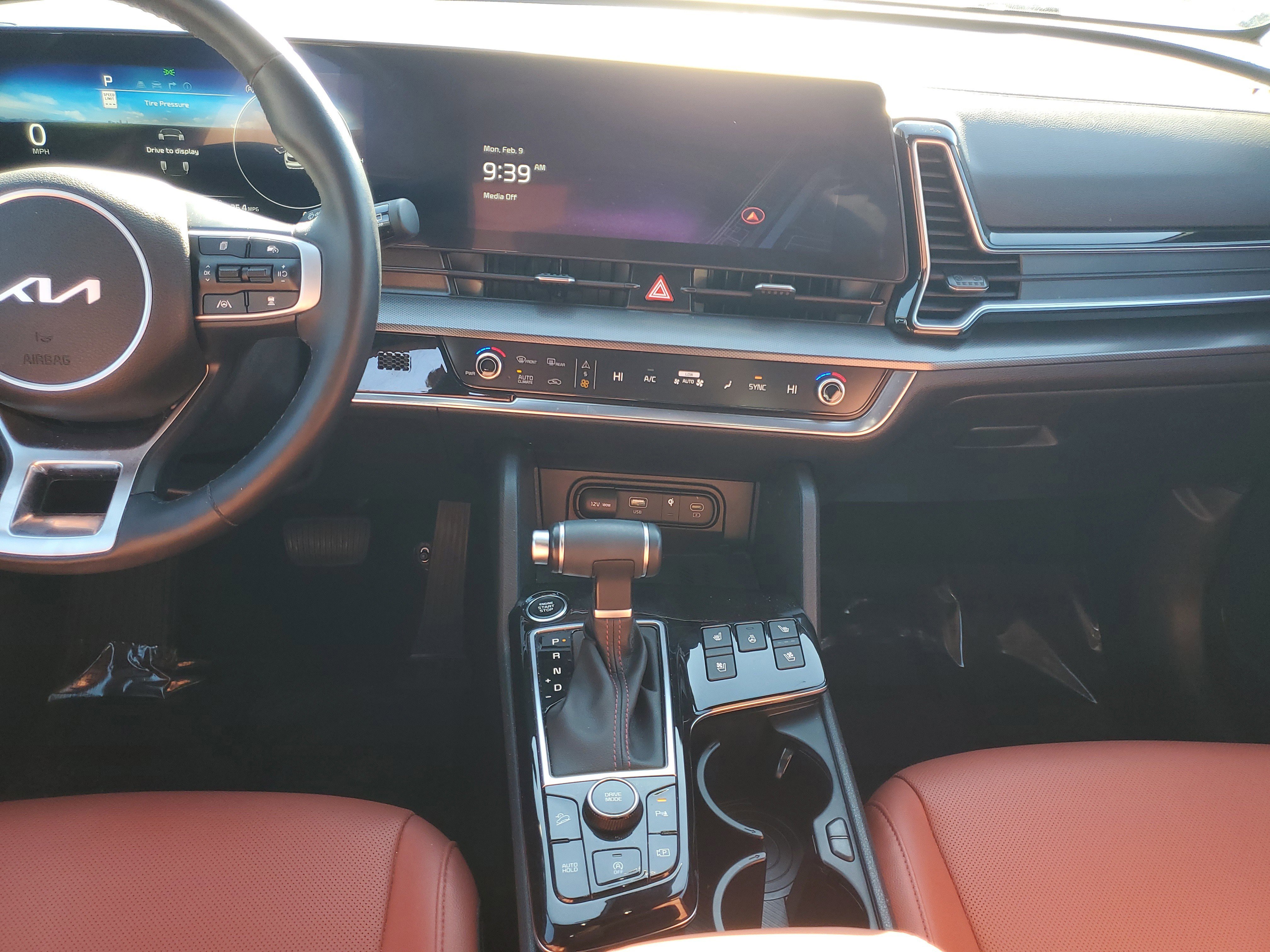 Used 2024 Kia Sportage SX image 16