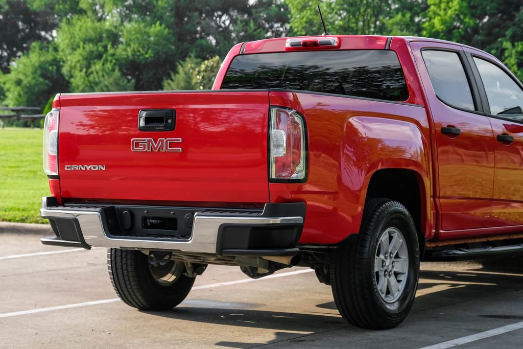 Used 2018 GMC Canyon 2WD Crew Cab w/ Convenience Package image 12