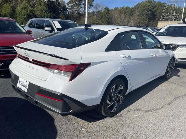 Certified 2025 Hyundai Elantra Sport image 7