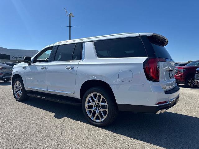 New 2026 GMC Yukon XL Denali w/ Advanced Technology Package image 3