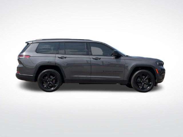 Used 2023 Jeep Grand Cherokee L Laredo AWD/4WD image 4