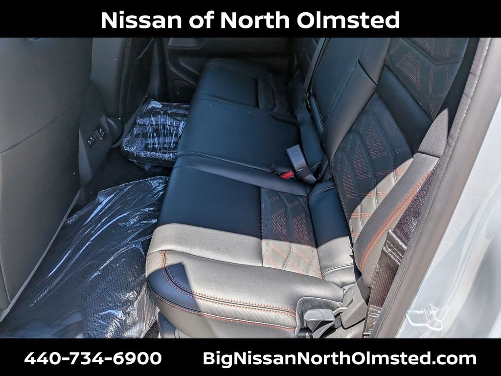 New 2026 Nissan Frontier PRO-4X w/ Pro Premium Package AWD/4WD image 18