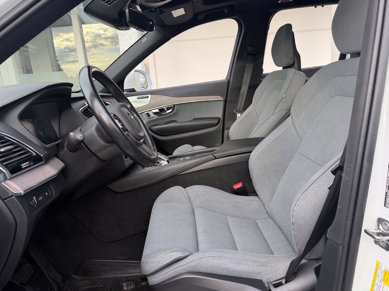 Used 2020 Volvo XC90 T8 Inscription AWD/4WD image 14