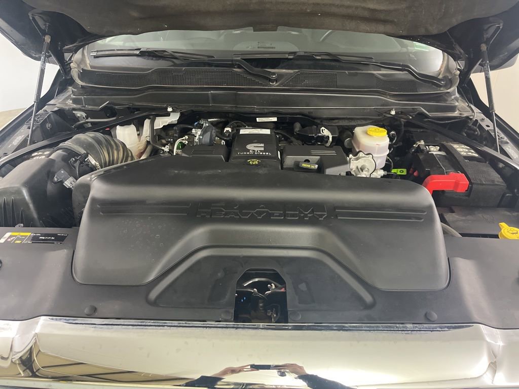 Used 2024 RAM 2500 Laramie image 9