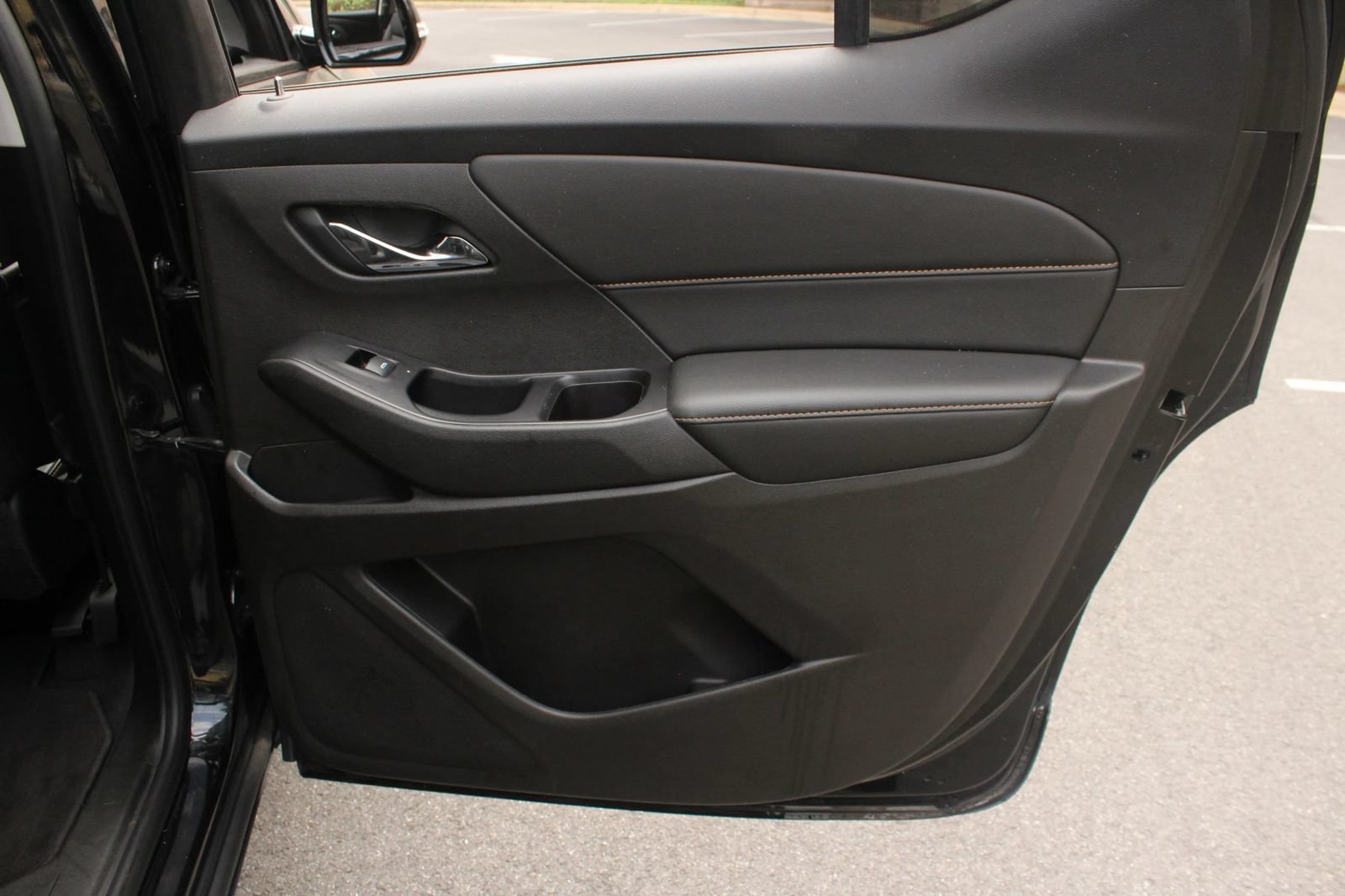 Used 2019 Chevrolet Traverse RS AWD/4WD image 22