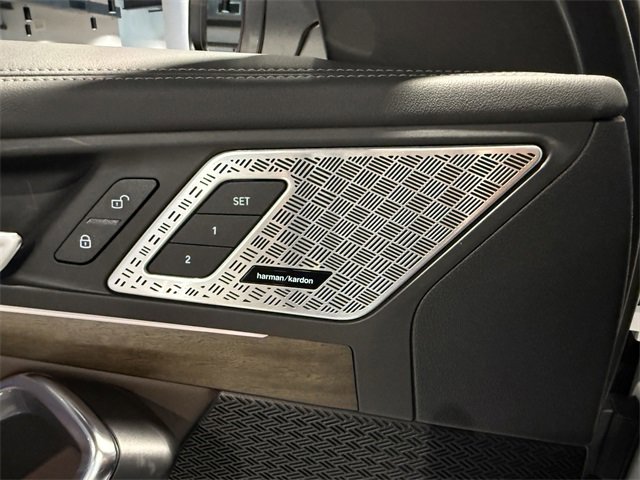 Used 2025 BMW X1 xDrive28i w/ Technology Package image 25