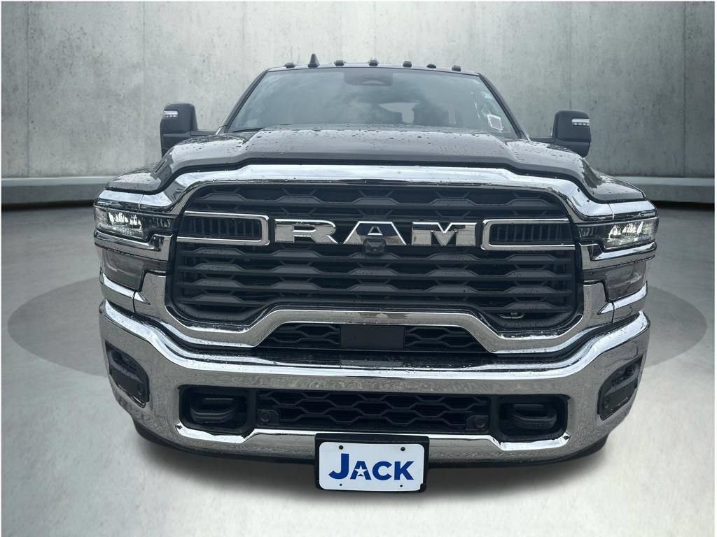New 2026 RAM 3500 Big Horn AWD/4WD image 9