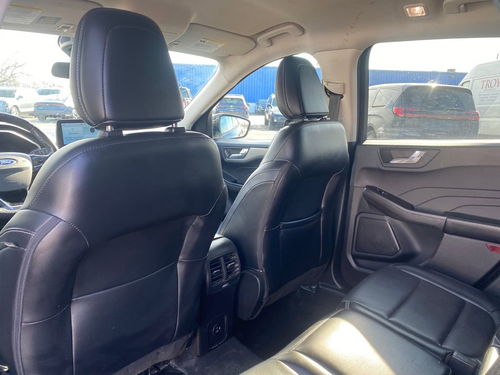 Used 2021 Ford Escape SEL AWD/4WD image 14