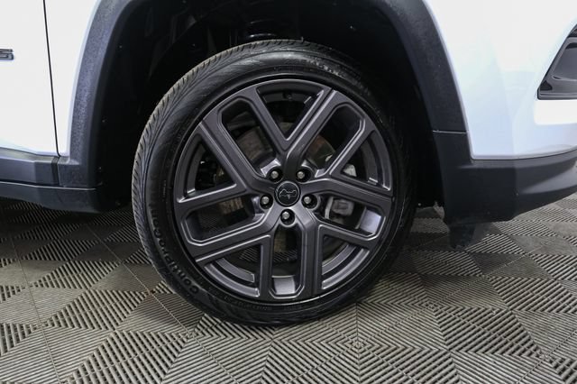 Used 2026 Jeep Compass Limited AWD/4WD image 15