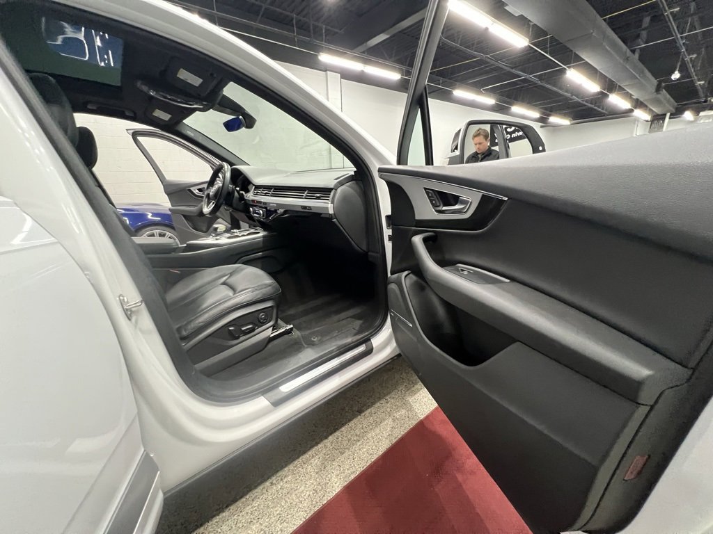 Used 2018 Audi Q7 2.0T Premium Plus w/ Premium Plus Package image 35