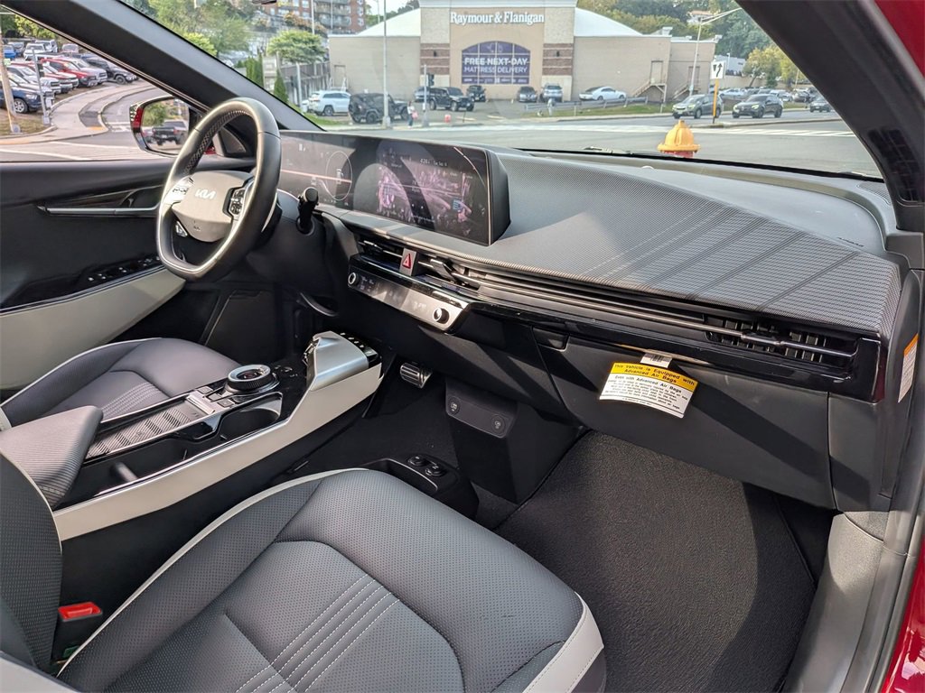 Used 2024 Kia EV6 GT-Line image 27