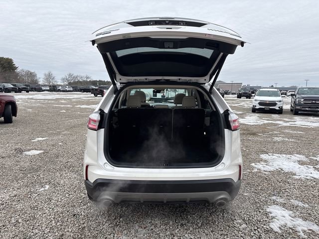 Used 2019 Ford Edge Titanium w/ Cold Weather Package image 13