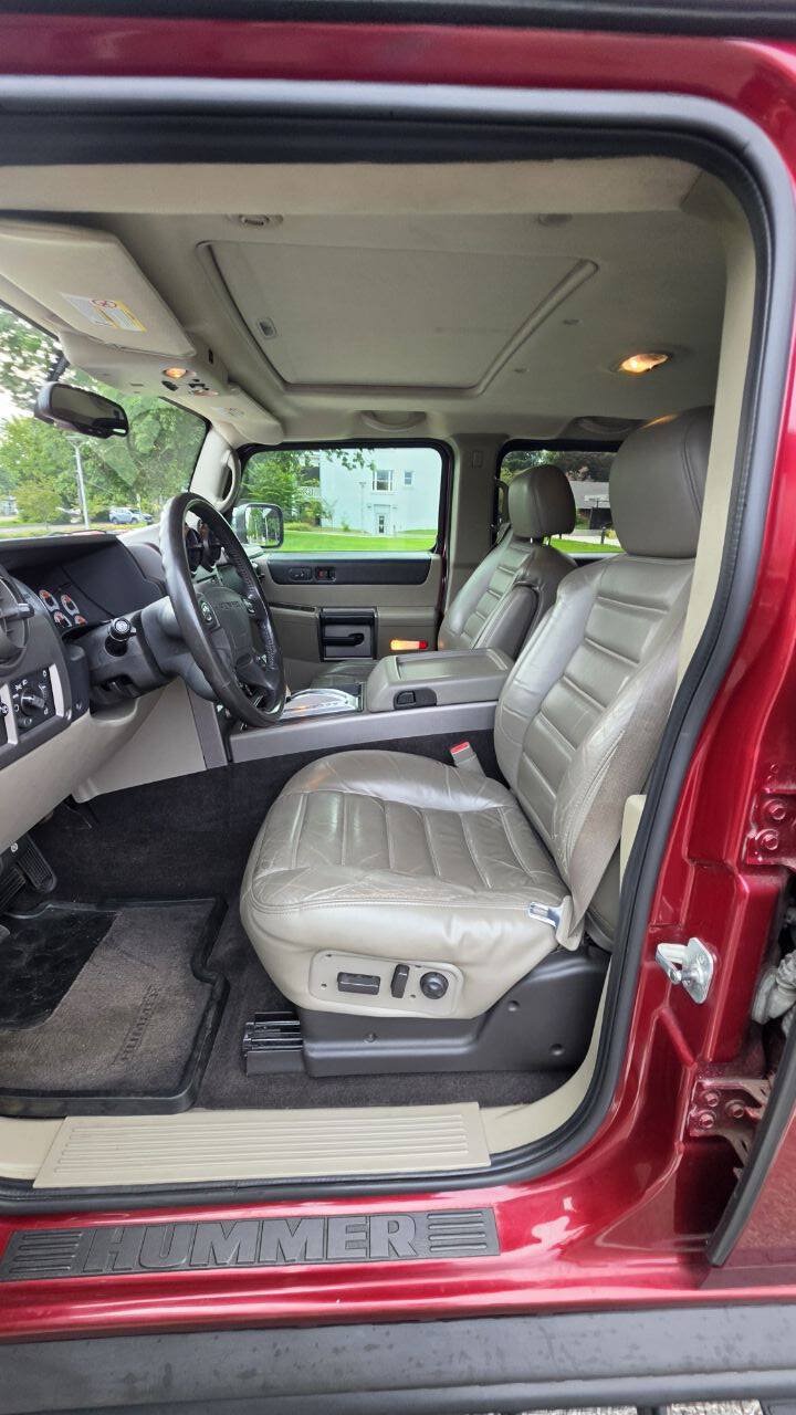 Used 2003 HUMMER H2 w/ Preferred Equipment Group AWD/4WD image 9