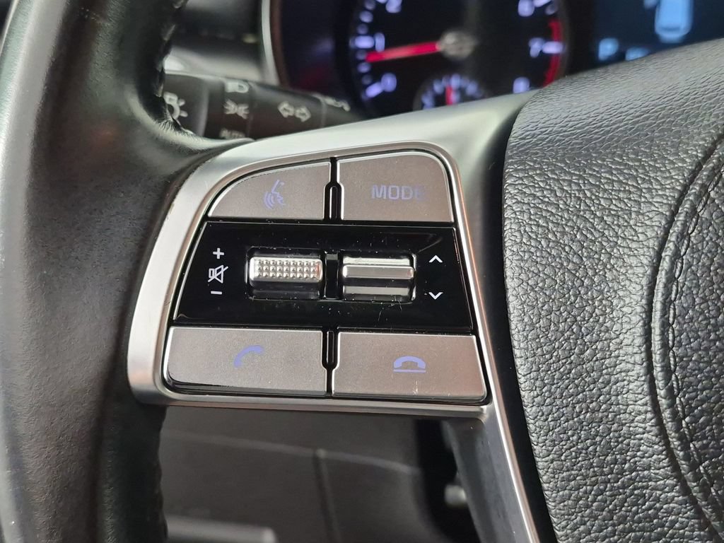 Used 2021 Kia Telluride LX FWD image 19
