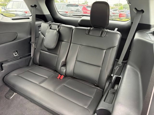 Used 2023 Ford Explorer XLT w/ Equipment Group 202A RWD image 15