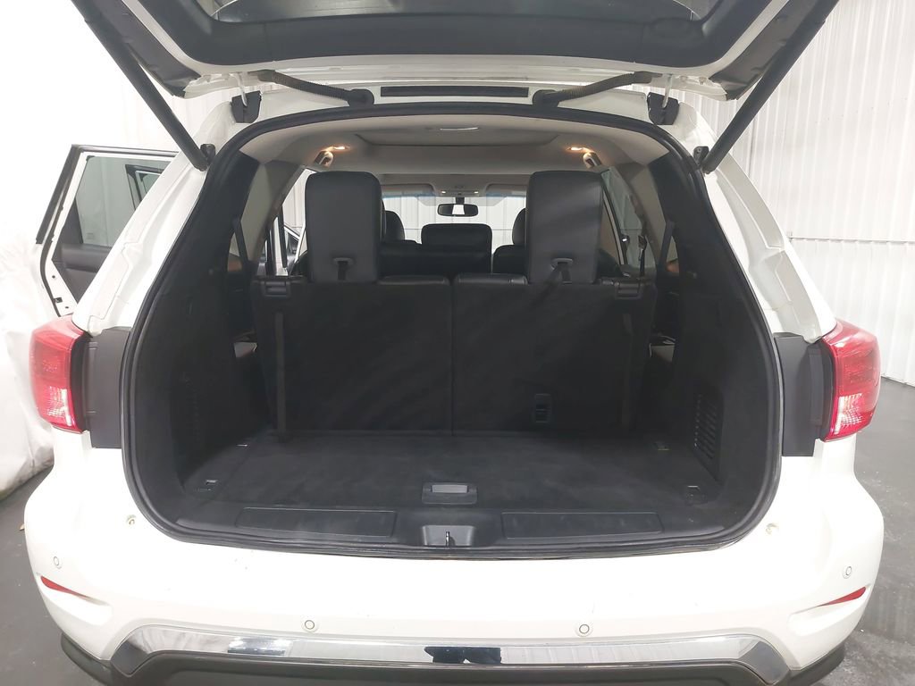 Used 2019 Nissan Pathfinder SL image 13