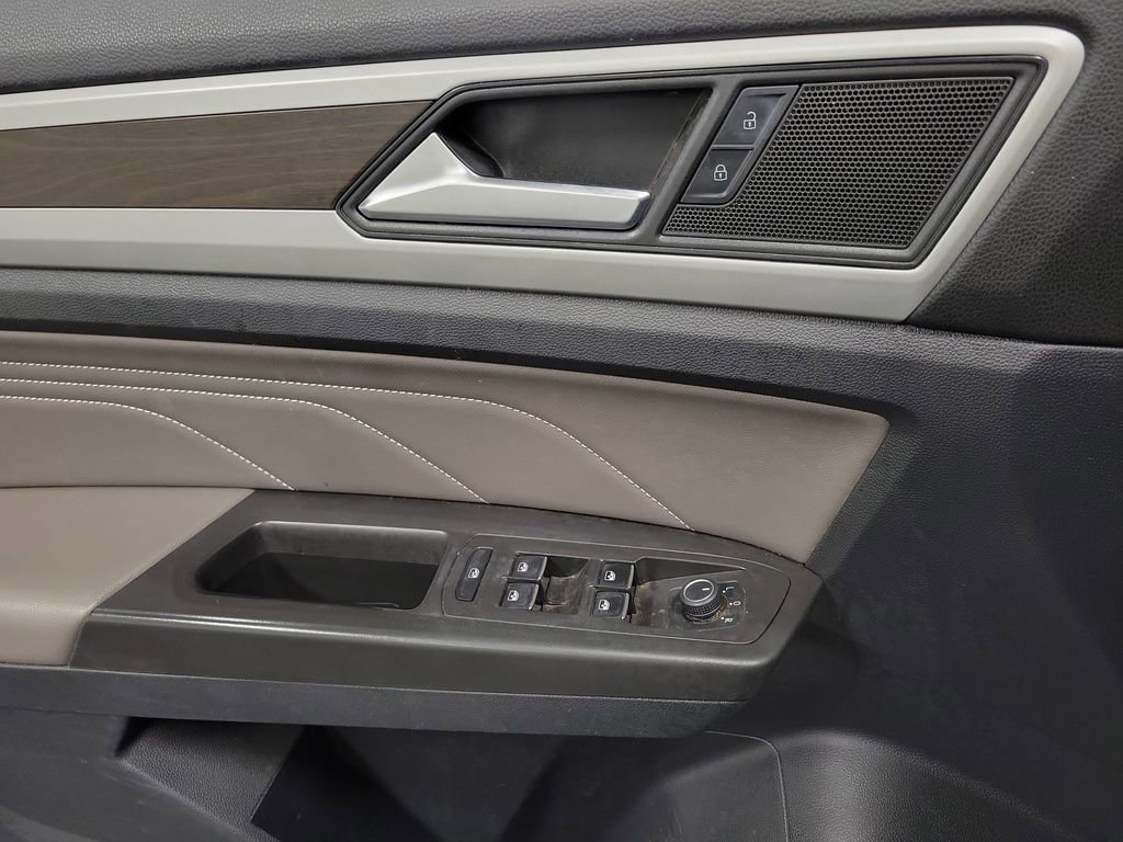 Used 2022 Volkswagen Atlas SE image 19