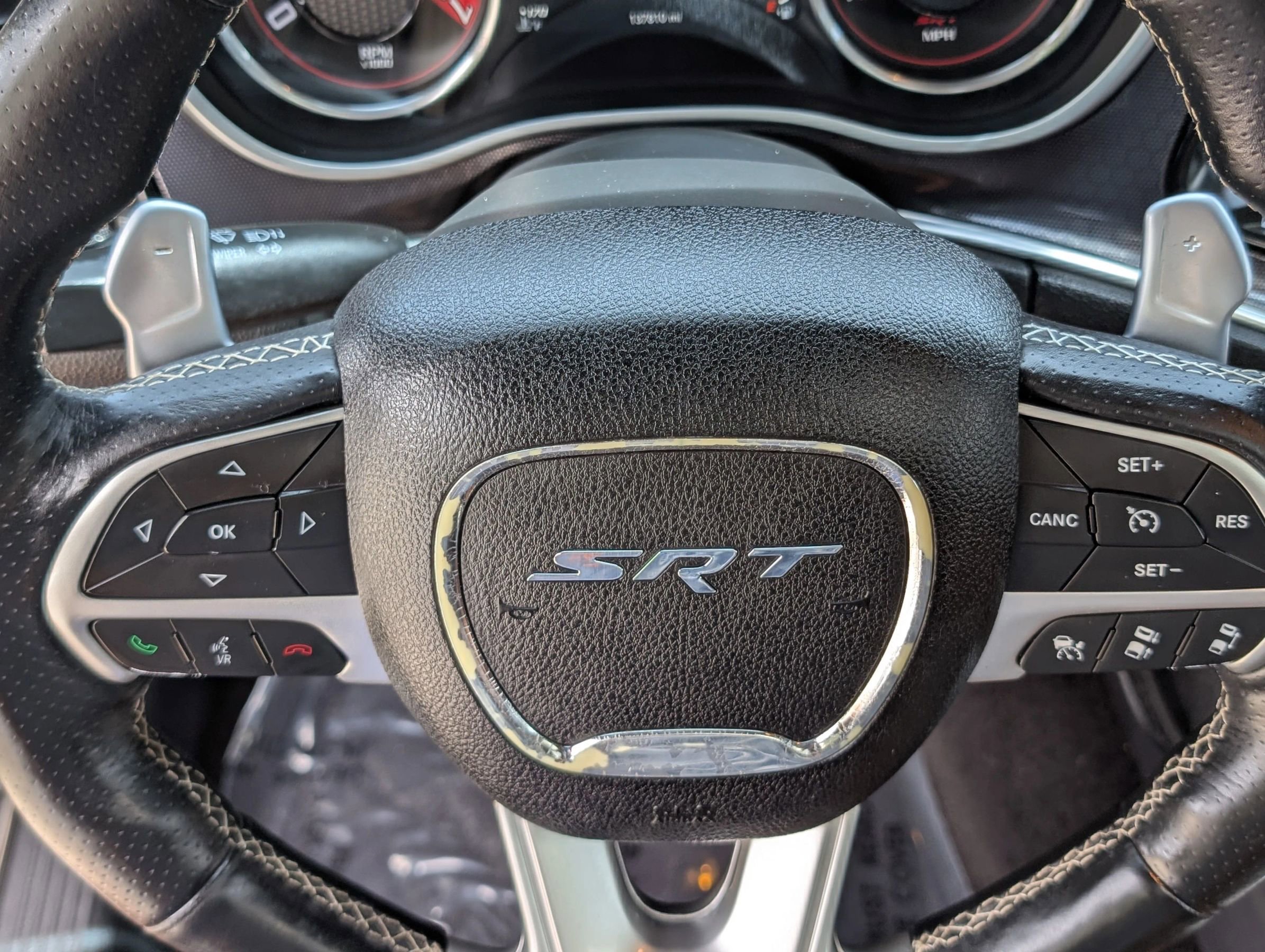 Used 2016 Dodge Challenger SRT w/ Technology Group RWD image 26