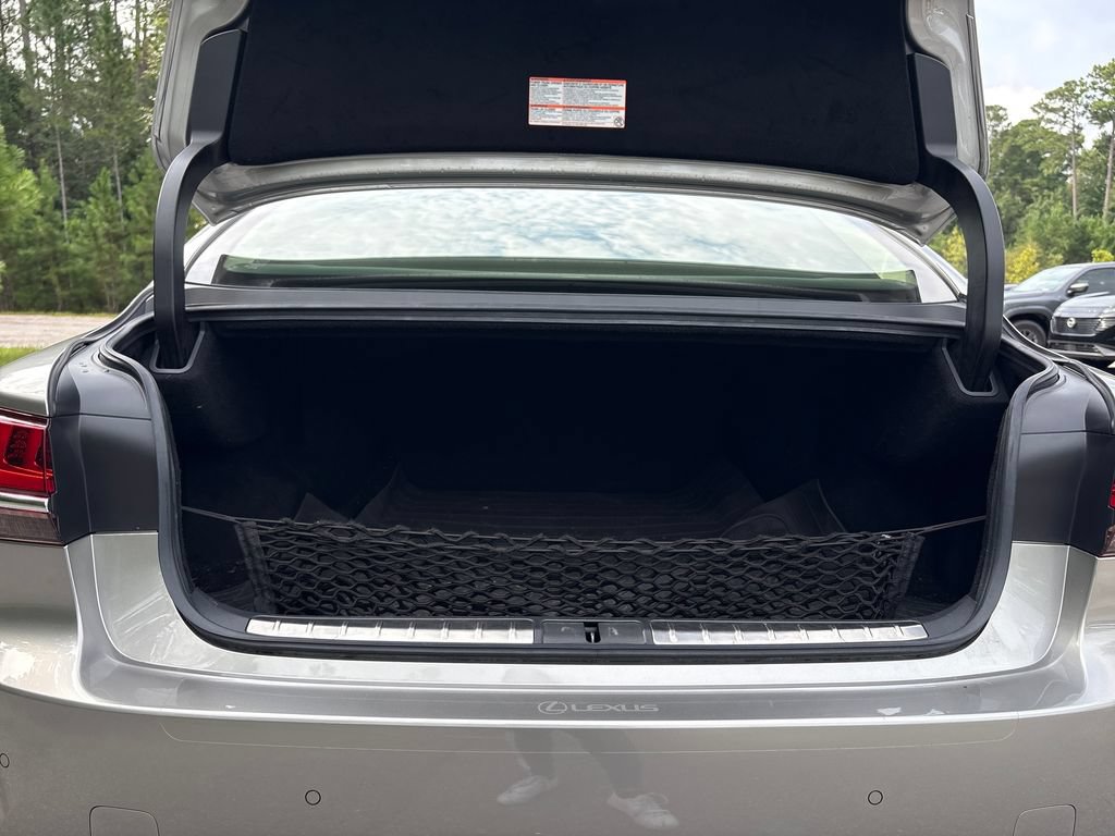 Used 2018 Lexus LS 500 w/ Interior Upgrade Package RWD image 27