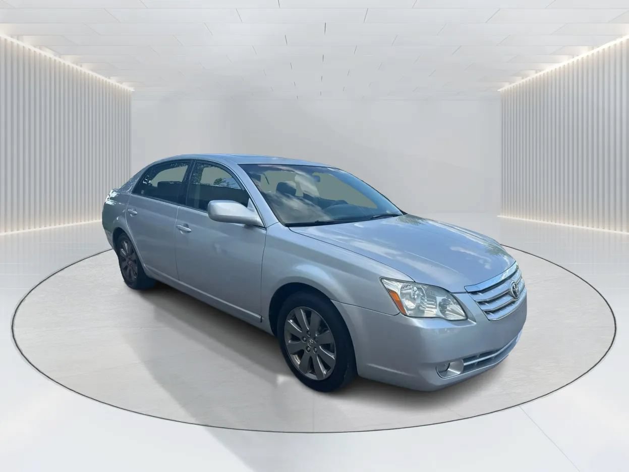 Used 2007 Toyota Avalon Touring FWD image 3