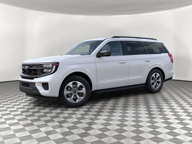 New 2027 Ford Expedition Active RWD image 2