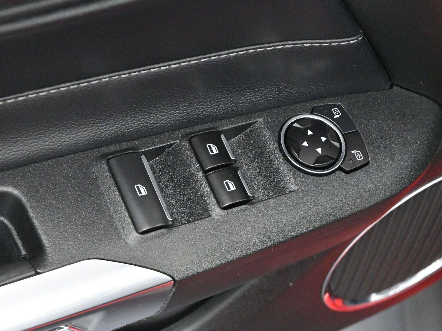 Used 2023 Ford Mustang Premium image 12