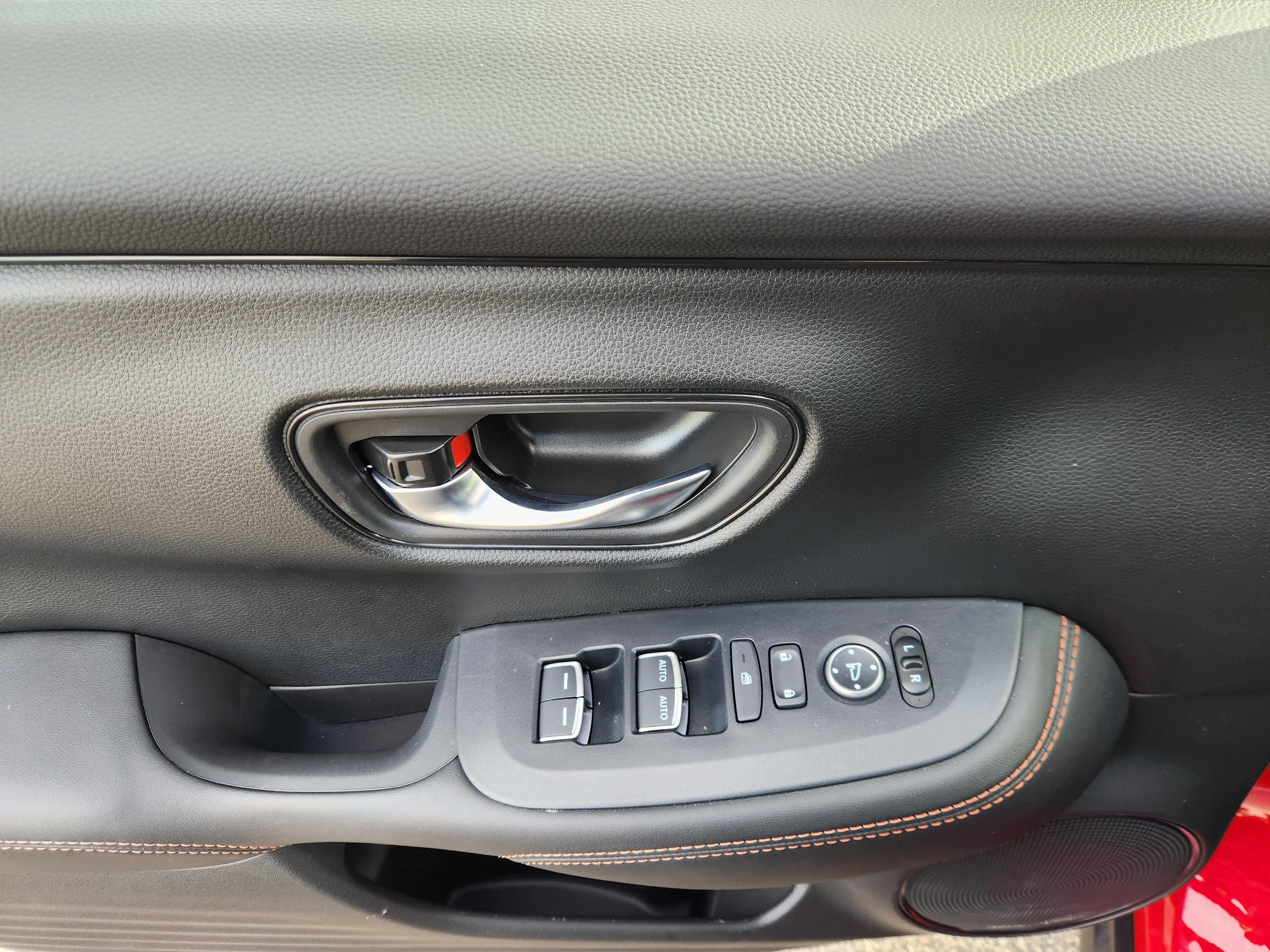 Certified 2027 Honda HR-V Sport image 16