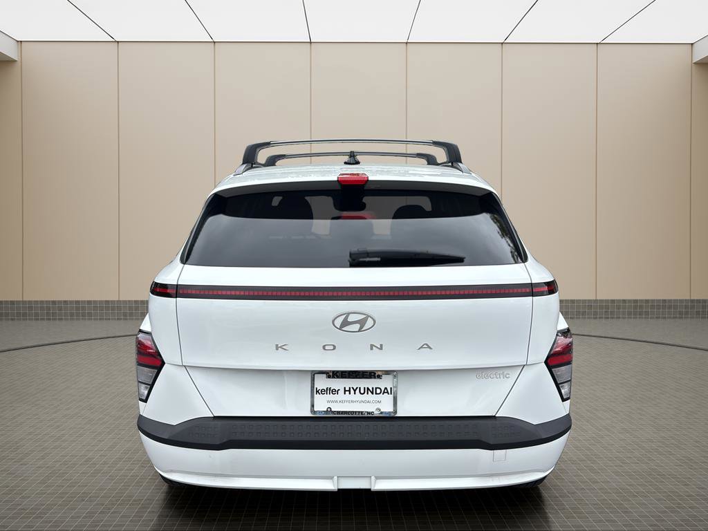 Certified 2024 Hyundai Kona SEL FWD image 4