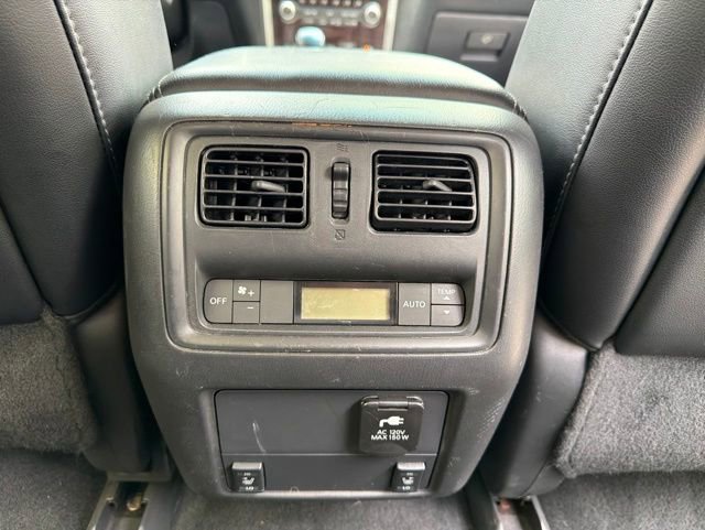Used 2015 Nissan Pathfinder SL w/ SL Premium Package AWD/4WD image 13