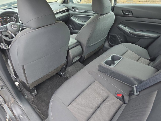 Used 2024 Nissan Altima 2.5 SV image 33