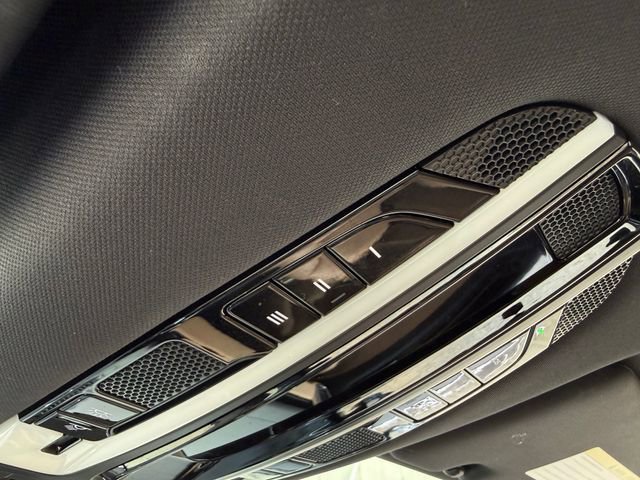 Used 2019 Porsche Cayenne image 28