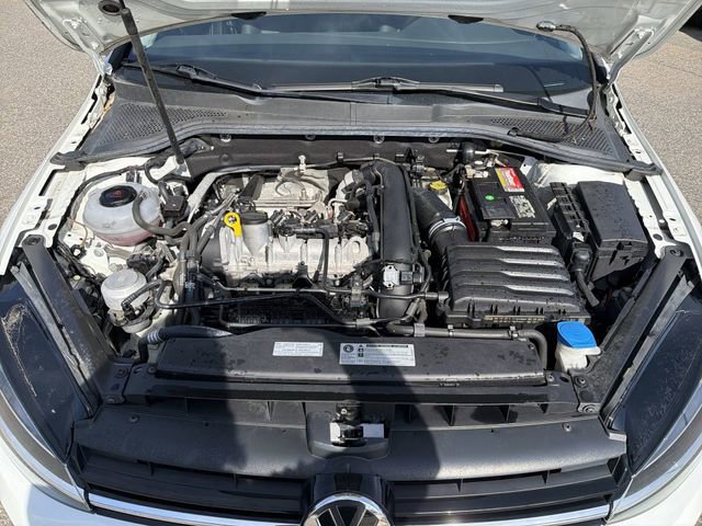 Used 2019 Volkswagen Golf S image 24