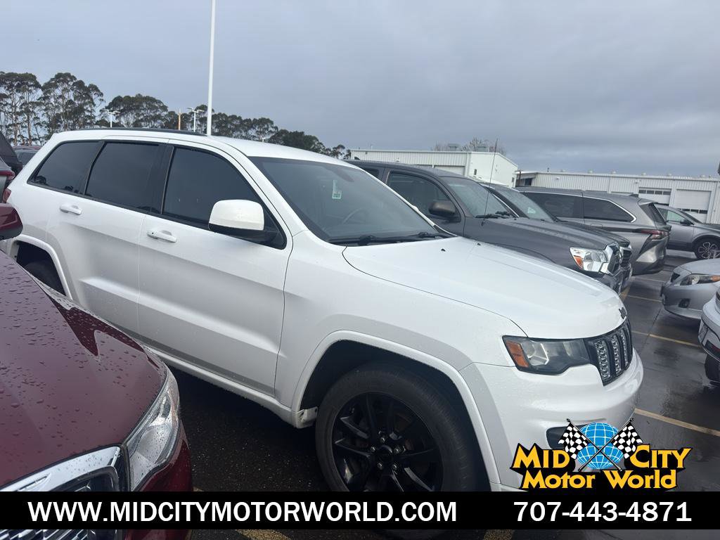 Used 2018 Jeep Grand Cherokee Altitude