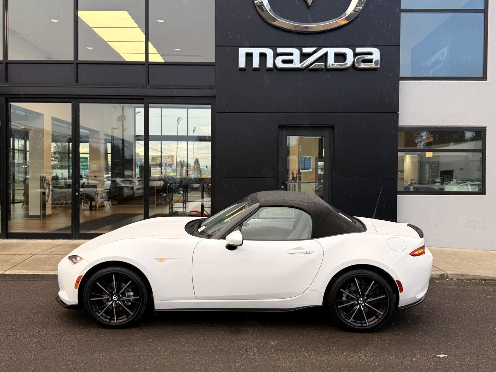 New 2025 MAZDA MX-5 Miata Grand Touring w/ Appearance Package