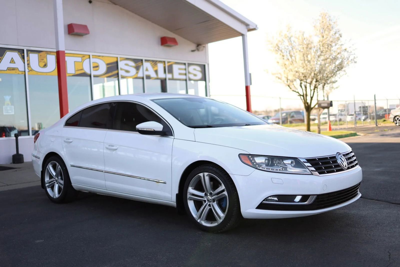 Used 2013 Volkswagen CC Sport Plus FWD image 3