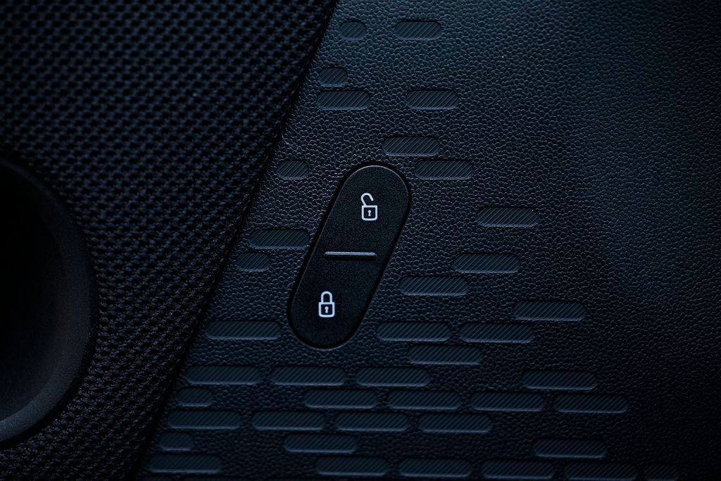 New 2026 MINI Cooper S image 17